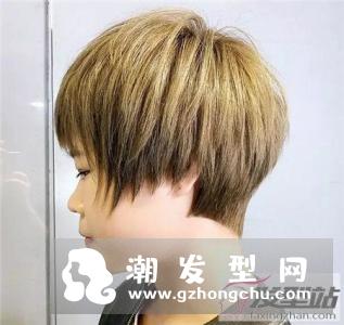 气质精灵女生短发 纹理感设计更修颜
