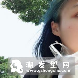 黑蓝色头发掉成啥颜色 是直接染么