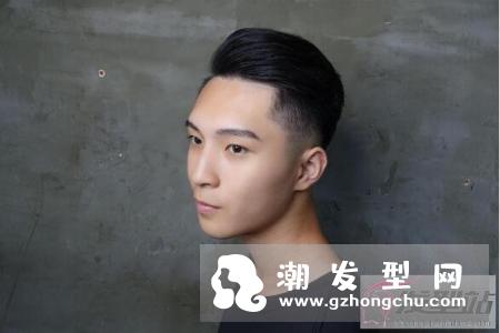 男生面试剪什么发型 刚毕业大学生面试精神帅气短发