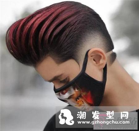 形变背头这样定型设计的发型,矮个子的男生可以选择这款