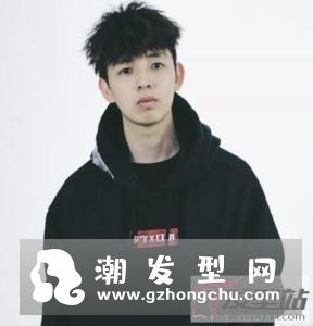锡纸烫男短发 灵动蓬松又修颜