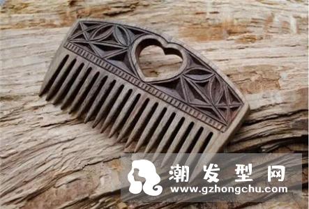 头发越来越少？ 预防脱发护发方法