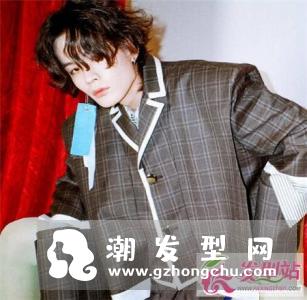 韩式男生长发 文艺更添不羁气质