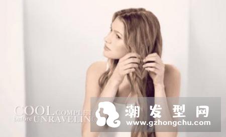 卷发自己在家怎么弄 怎样梳理