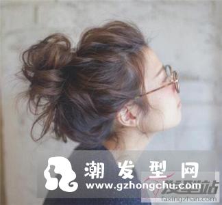 日系蓬松感盘发 减龄显少女萝莉