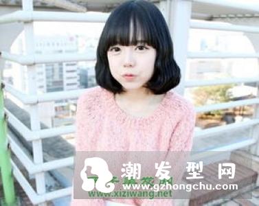 恰到好处的韩式微卷发 头发一卷立马变女神