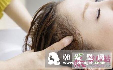 头发刚洗完就出油怎么办 这5个方解决头发出油烦恼