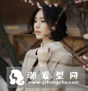 这几款短发实力瘦脸 露耳减龄修颜好气质