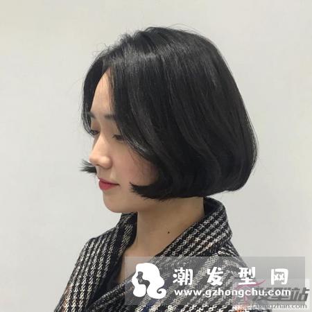 韩国女生现在流行短发推荐 轻熟女风烫发火到不行