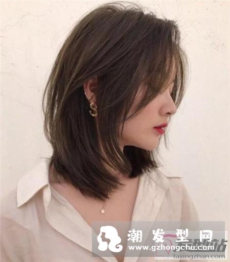 气质锁骨短发超能打 让你轻松度过尴尬期