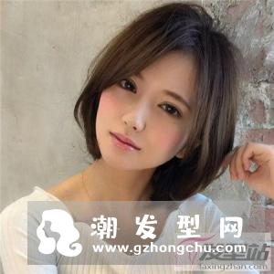 这几款短发实力瘦脸 露耳减龄修颜好气质