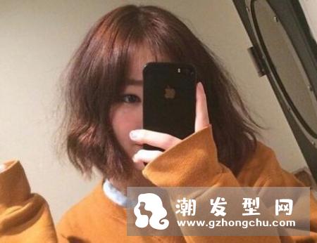 国民老公李溪芮发型叫什么 乔安好同款短发小波浪卷图片