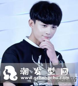 适合00后男生的发型 洋气有个性展现青春魅力