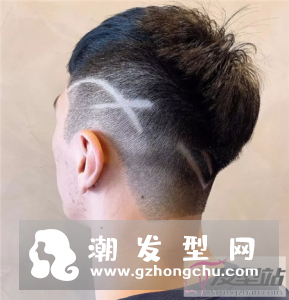 秋冬男生剪这两款最潮 个性渐变发复古锅盖