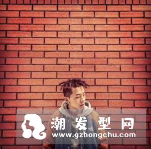 黑人烫和脏辫有什么区别 黑人烫头发要多长怎么打理