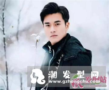 男生侧分发型 帅得不要太明显