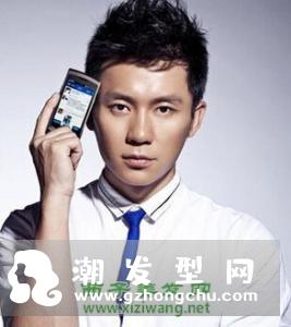男生应该如何打理自己的发型？韩国最新高人气流行发型推荐