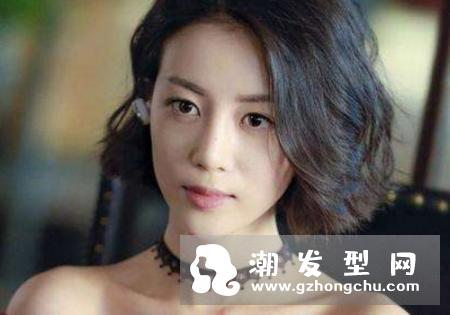 国民老公李溪芮发型叫什么 乔安好同款短发小波浪卷图片