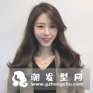 2018流行卷发发型图片 小波浪卷怎么打理
