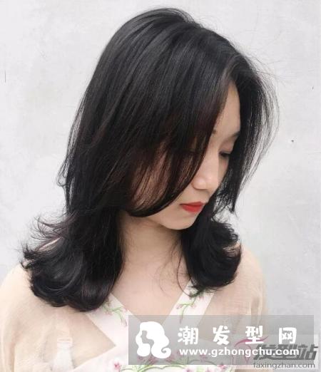 锁骨发怎么烫好看 锁骨卷发型不挑人还超耐看
