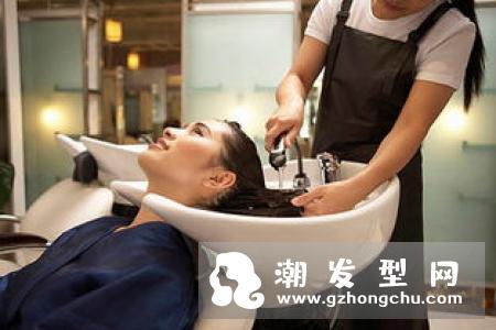 头发刚洗完就出油怎么办 这5个方解决头发出油烦恼
