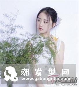 中分发型女盘发 蓬松感盘发尽显优雅大方范