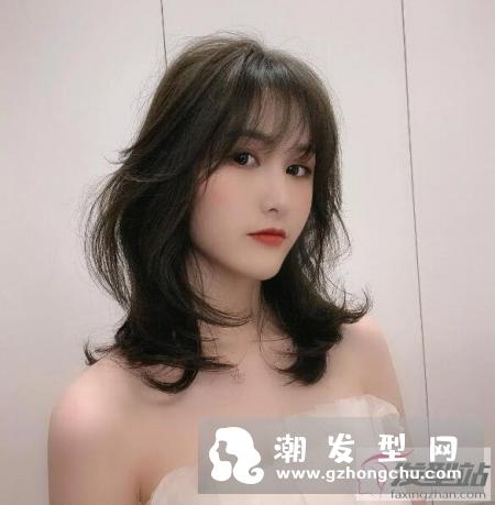 锁骨发怎么烫好看 锁骨卷发型不挑人还超耐看