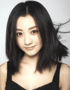 韩式男生流行发型 自然感刘海vs中分刘海