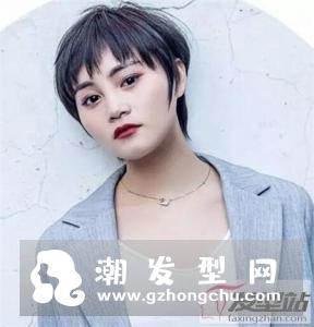 春夏季剪什么发型好看 春意短发浪漫推荐