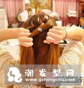 蜈蚣辫编发教程图解 自己在家也能编的知性发型