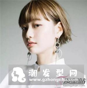 短发剪什么款式好看 日系露耳短发显甜美