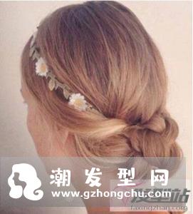 怎么扎欧美风的发型好看 端庄高雅欧美风盘太美了