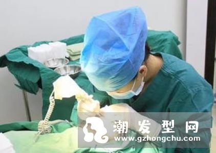 治疗脱发偏方 推荐值得一试的治疗脱发秘方