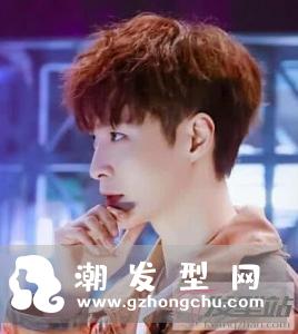 男生短发锡纸烫帅气十足 最时尚的潮男发型安排一下