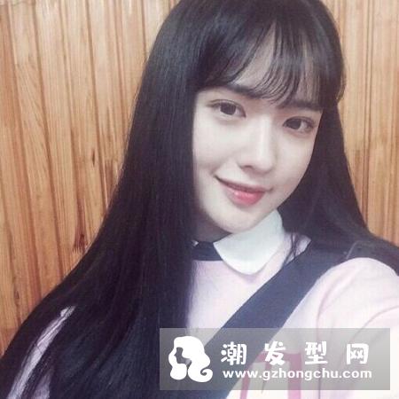 男生喜欢的女生发型 喜欢刘海吗
