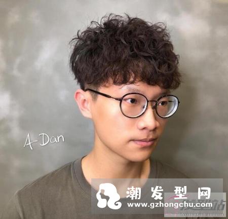 韩式发型也很有男人味 韩星退伍回归man味喷炸
