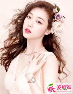 头发蓬松扁塌？解决乱发的方法