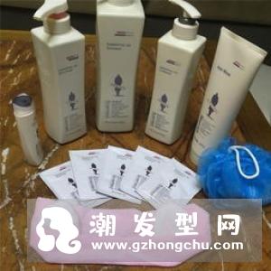 洗发后自然干好还是吹风机 哪种形式不伤发质