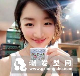 周冬雨短发发型 名副其实的短发女王