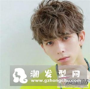 定位烫空气烫 男生最新烫发