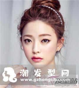 新娘丸子头发型太美了 简单盘发一样能艳压全场