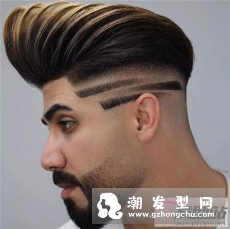 形变背头这样定型设计的发型,矮个子的男生可以选择这款