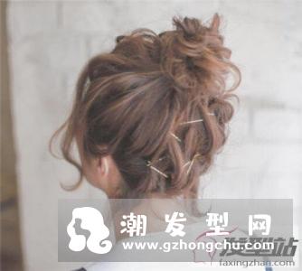日系蓬松感盘发 减龄显少女萝莉