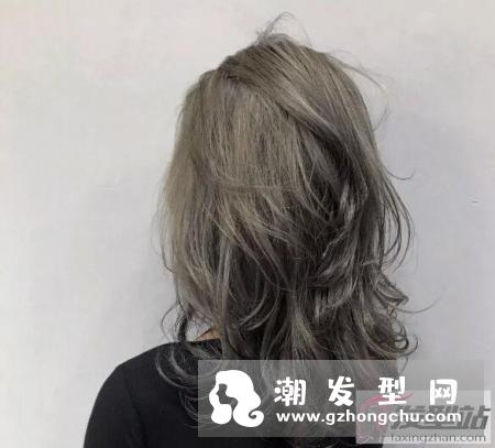 锁骨发怎么烫好看 锁骨卷发型不挑人还超耐看