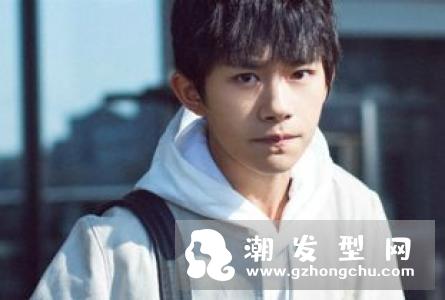 男生三七分发型怎么剪 型男发型潮翻了超帅
