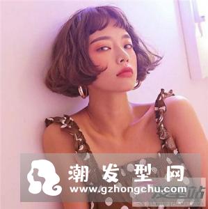 长脸适合什么短发 高颜值短发塑造“网红”