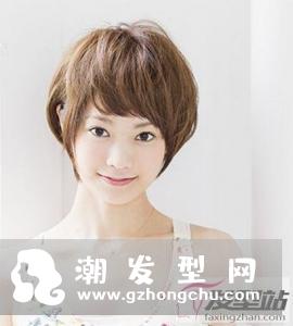 女生剪蘑菇头好看吗 百搭洋气脸瘦一整圈