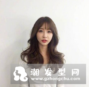 适合秋冬的棕色系发型图片2018 发色有哪些
