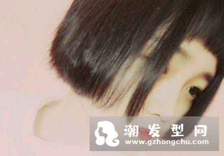 齐嘴短发是什么发型 显脸大吗