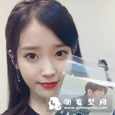 女生发际线高适合刘海吗 适合什么刘海